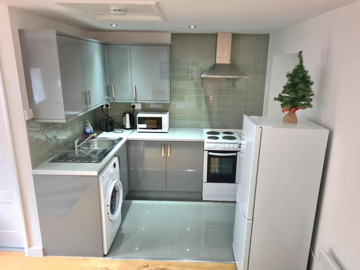 Lovely Central Studio/2Bed - 5Min To Train Station 斯劳 外观 照片