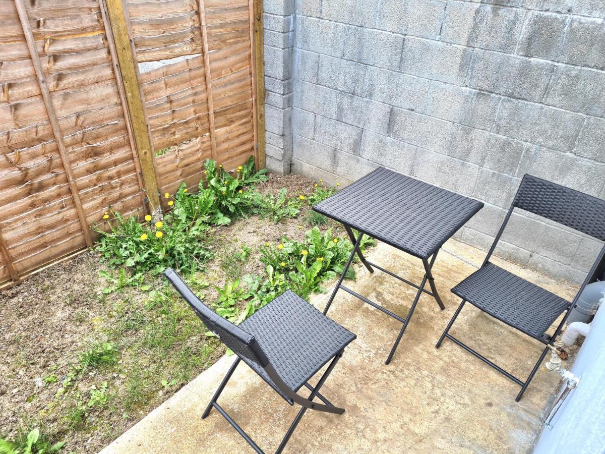 Lovely Central Studio/2Bed - 5Min To Train Station 斯劳 外观 照片